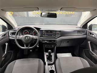 Volkswagen Polo 2018 1.6 TDI-thumb-15