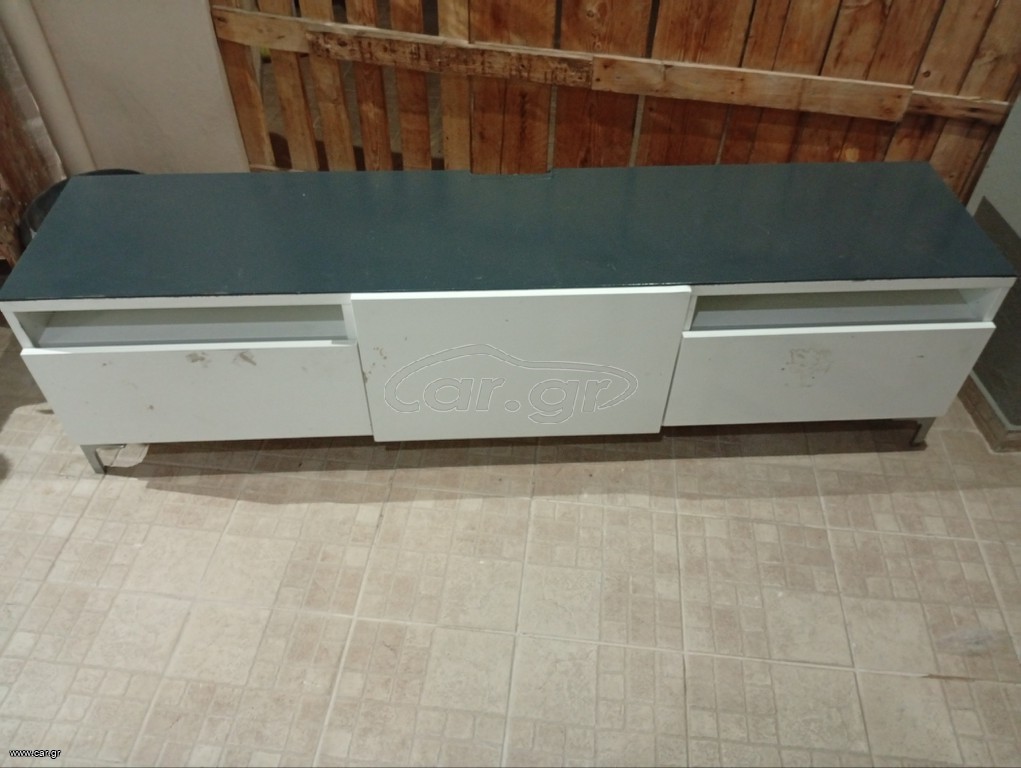 Έπιπλο τηλεόρασης