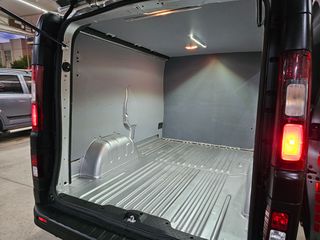 Κλούβα Opel 2020 Vivaro-thumb-9