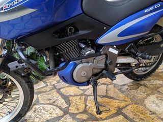 Suzuki XF 650 Freewind 2003-thumb-3