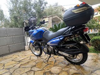 Suzuki XF 650 Freewind 2003-thumb-9