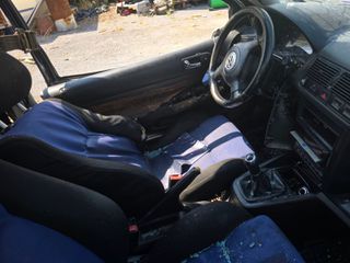 Volkswagen Golf 2002