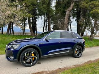 Audi e-tron 2021 55 S-line Virtual Mirrors + Night Vision + HUD + Panorama +-thumb-12