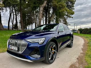 Audi e-tron 2021 55 S-line Virtual Mirrors + Night Vision + HUD + Panorama +-thumb-15