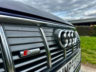 Audi e-tron 2021 55 S-line Virtual Mirrors + Night Vision + HUD + Panorama +-thumb-19