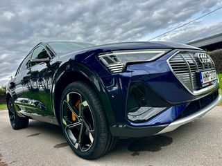 Audi e-tron 2021 55 S-line Virtual Mirrors + Night Vision + HUD + Panorama +-thumb-48