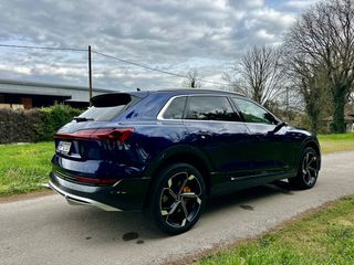 Audi e-tron 2021 55 S-line Virtual Mirrors + Night Vision + HUD + Panorama +-thumb-52