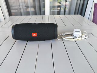 JBL CHARGE 3-thumb-5