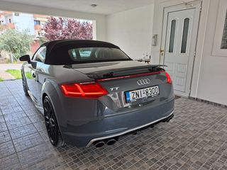 Audi TT 2016 SLINE 358HP ROADSTER-thumb-19