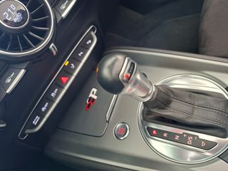 Audi TT 2016 SLINE 358HP ROADSTER-thumb-12