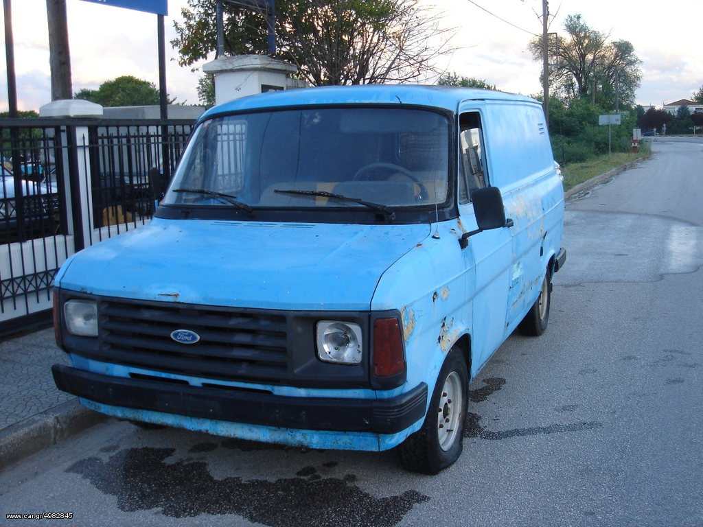 FORD TRANSIT      2000CC (BENZINA)