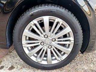 Peugeot 208 2016 1.2 e-VTi Active-thumb-47
