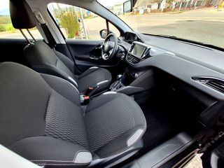 Peugeot 208 2016 1.2 e-VTi Active-thumb-24