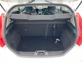 Ford Fiesta 2011-thumb-12