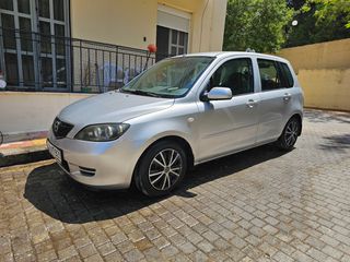 Mazda 2 2007-thumb-2
