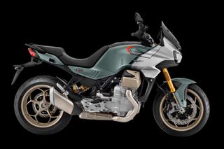 Moto Guzzi V 100 2026 MANDELLO S - BLACK FRIDAY