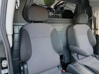 Peugeot Partner 2017-thumb-23
