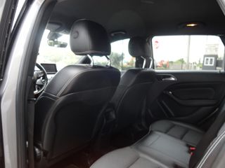Mercedes-Benz B 180 2015 URBAN-DIESEL-AUTOMATIC-thumb-30