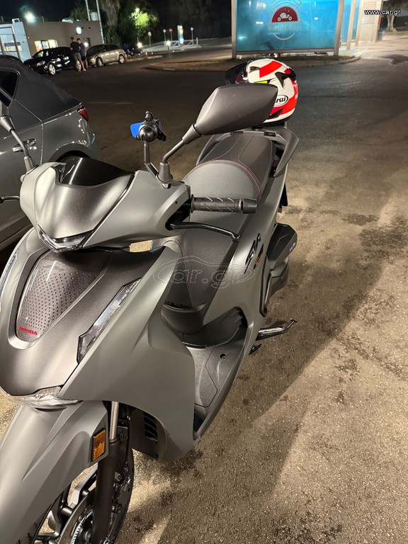 Honda SH 350i 2025 SPORTY SMART TOP BOX