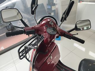 Piaggio Vespa GT 200 1981-thumb-5