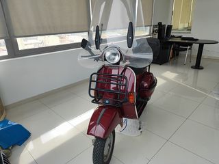 Piaggio Vespa GT 200 1981-thumb-10