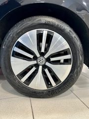 Volkswagen Passat 2018 1.4 GTE 218hp-thumb-37