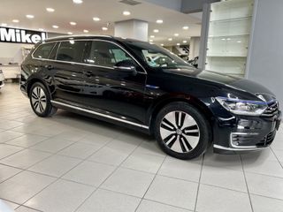 Volkswagen Passat 2018 1.4 GTE 218hp-thumb-10