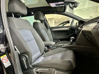 Volkswagen Passat 2018 1.4 GTE 218hp-thumb-28
