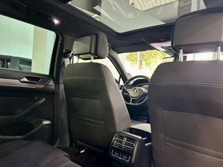 Volkswagen Passat 2018 1.4 GTE 218hp-thumb-32