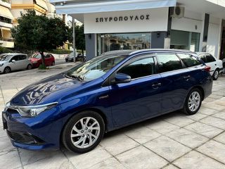 Toyota Auris 2016-thumb-3