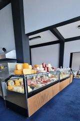 ΣΕΤ ΒΙΤΡΙΝΩΝ ΨΥΓΕΙΩΝ +ΤΑΜΕΙΟ ΑΛΛΑΝΤΙΚΏΝ ΤΥΡΟΚΟΜΙΚΩΝ ΚΡΕΆΤΩΝ