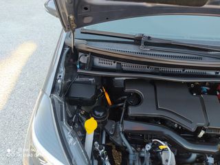 Toyota Yaris 2017 1.0 VVTI *NAVI-CLIMA-KEYLESS-CRUISE CONTROL*FULL EXTRA*-thumb-48