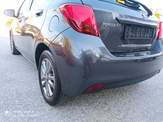 Toyota Yaris 2017 1.0 VVTI *NAVI-CLIMA-KEYLESS-CRUISE CONTROL*FULL EXTRA*-thumb-9