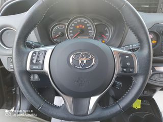 Toyota Yaris 2017 1.0 VVTI *NAVI-CLIMA-KEYLESS-CRUISE CONTROL*FULL EXTRA*-thumb-21
