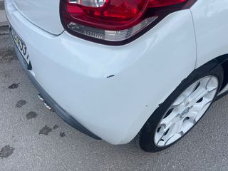 Citroen DS-3 2010-thumb-11