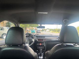 Citroen DS-3 2010-thumb-21