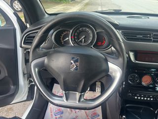 Citroen DS-3 2010-thumb-30
