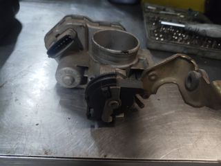 Πεταλούδες γκαζιού citroen saxo skoda felicia ford fiesta