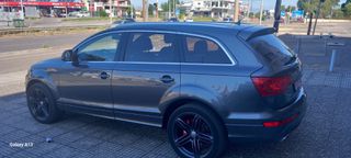 Audi Q7 2011-thumb-1