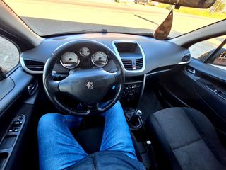 Peugeot 207 2008 1.6 HDI DIESEL-thumb-16