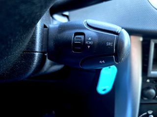 Peugeot 207 2008 1.6 HDI DIESEL-thumb-35