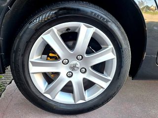 Peugeot 207 2008 1.6 HDI DIESEL-thumb-43