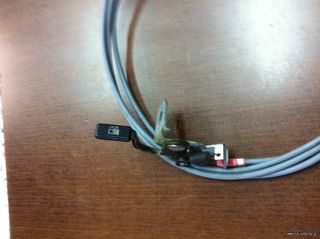ΝΤΙΖΑ ΓΙΑ ΤΗ ΤΑΠΑ ΤΟΥ ΡΕΖΕΡΒΟΥΑΡ  TOYOTA AVENSIS T22 1997-2003-thumb-1