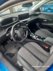Peugeot 208 2022 1.2 PURETECH ALLURE-thumb-4