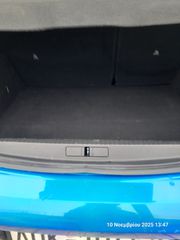 Peugeot 208 2022 1.2 PURETECH ALLURE-thumb-16