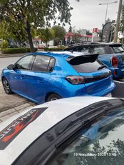 Peugeot 208 2022 1.2 PURETECH ALLURE-thumb-20