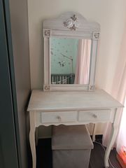 μπουντουαρ με καθρέφτη in art