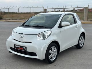 Toyota iQ 2011 VVT-i-thumb-24