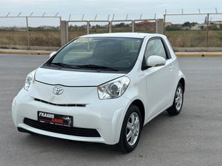 Toyota iQ 2011 VVT-i-thumb-3