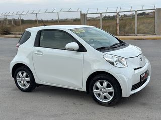 Toyota iQ 2011 VVT-i-thumb-6